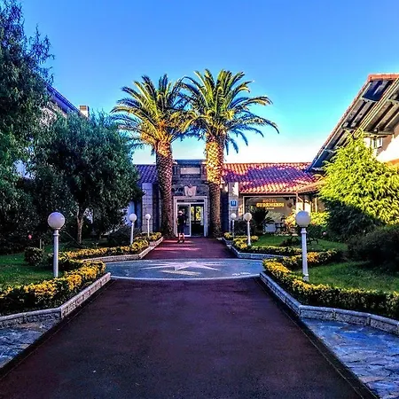 グダメンディ 4*