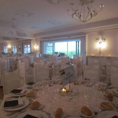 فندق Gudamendi 4*