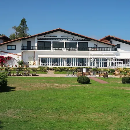 Hotell Gudamendi 4*